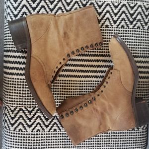 SOLD on OfferUp - Vintage 90's Nubuck Grannies